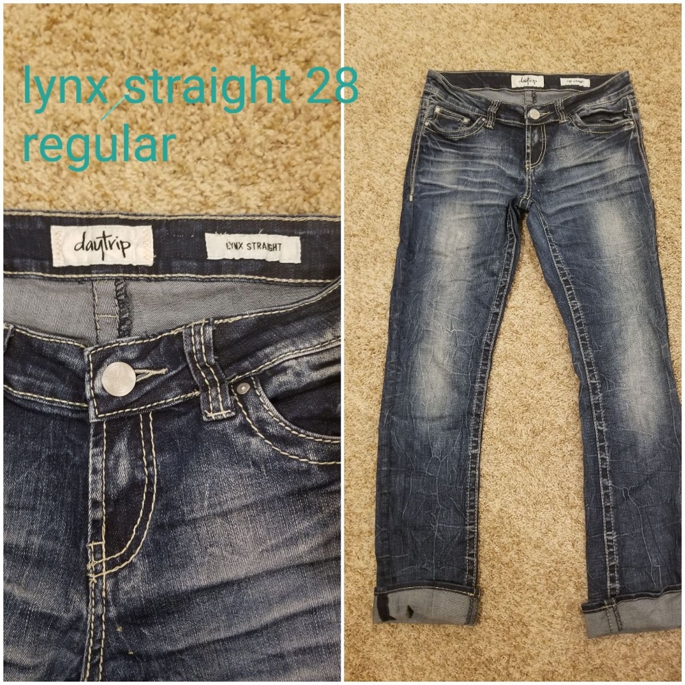 Buckle jeans